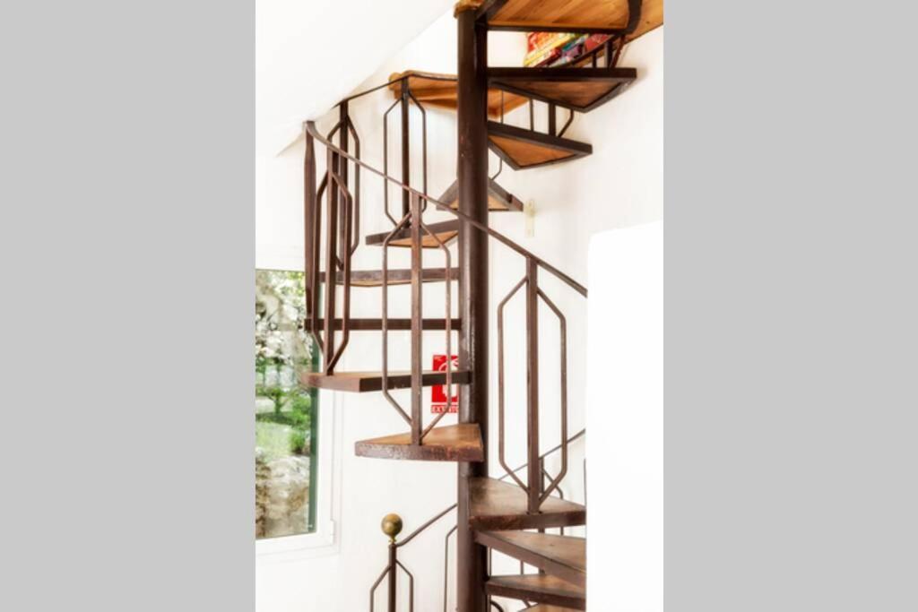 Villa Cecylia 에스 카누텔스 외부 사진